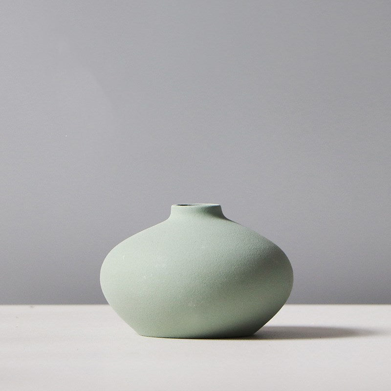 Morandi Ceramic Vase – Nordic Home Decor