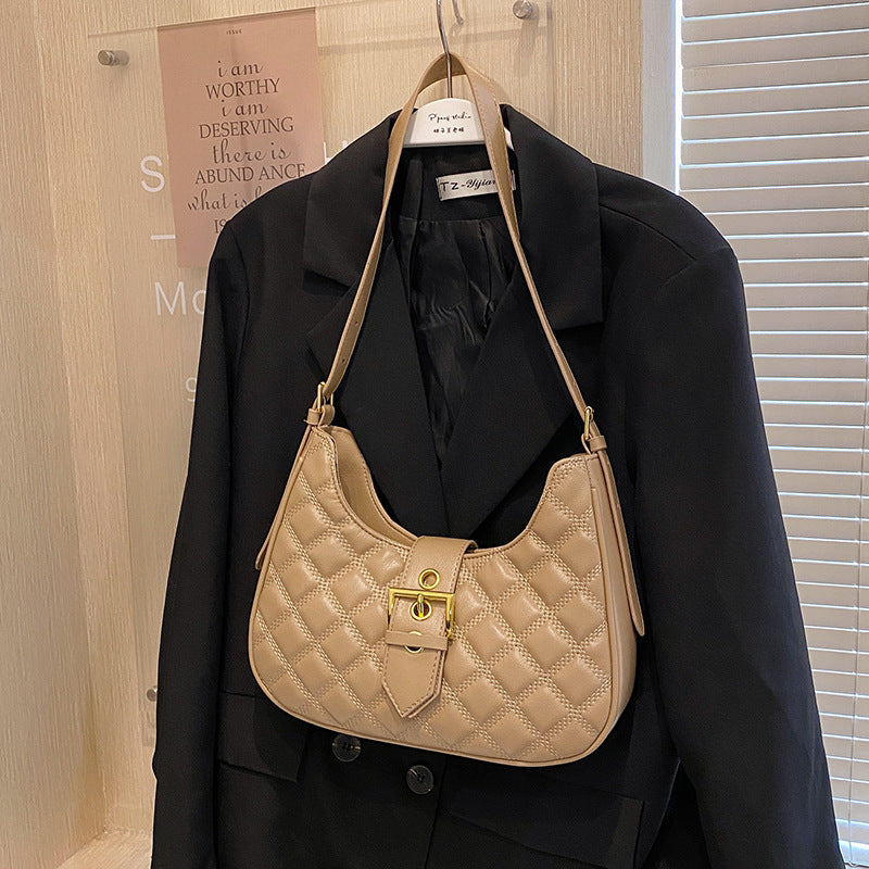 Popular Embroidered Diamond Bag