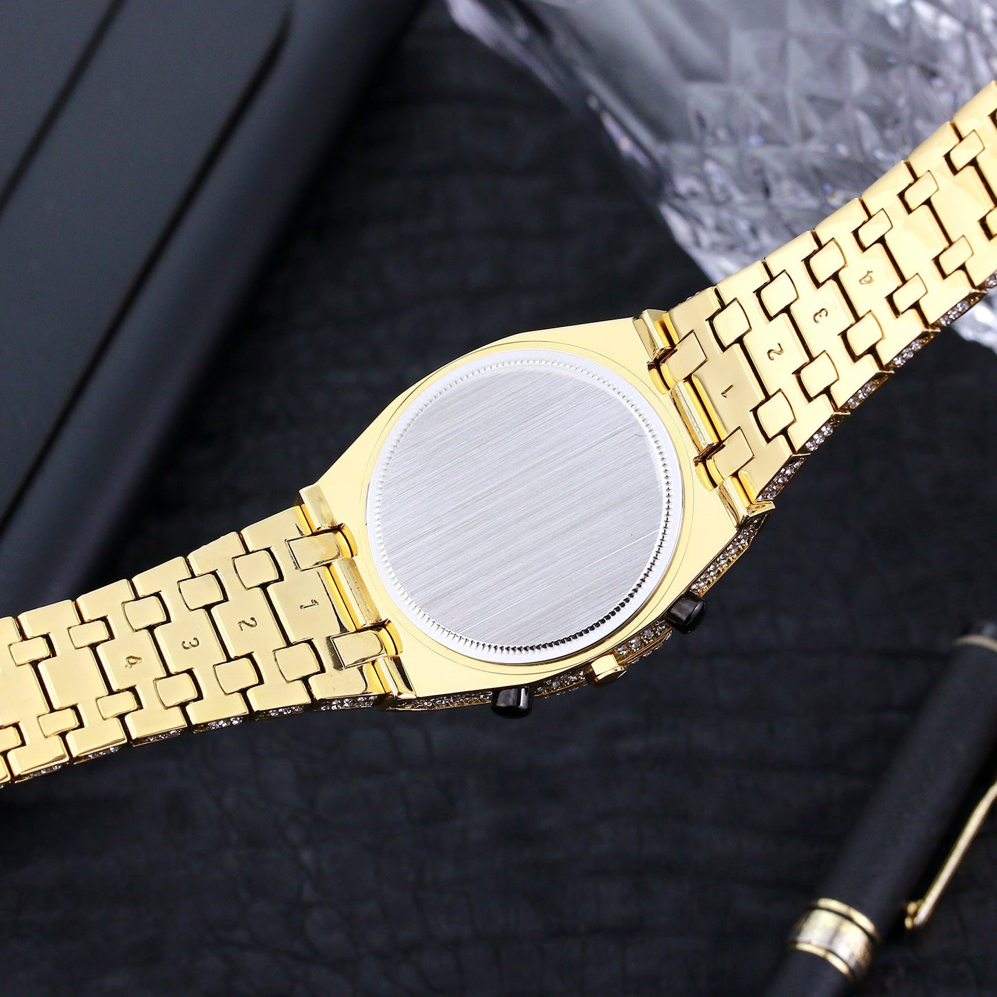 Men’s Diamond Sports Quartz Watch