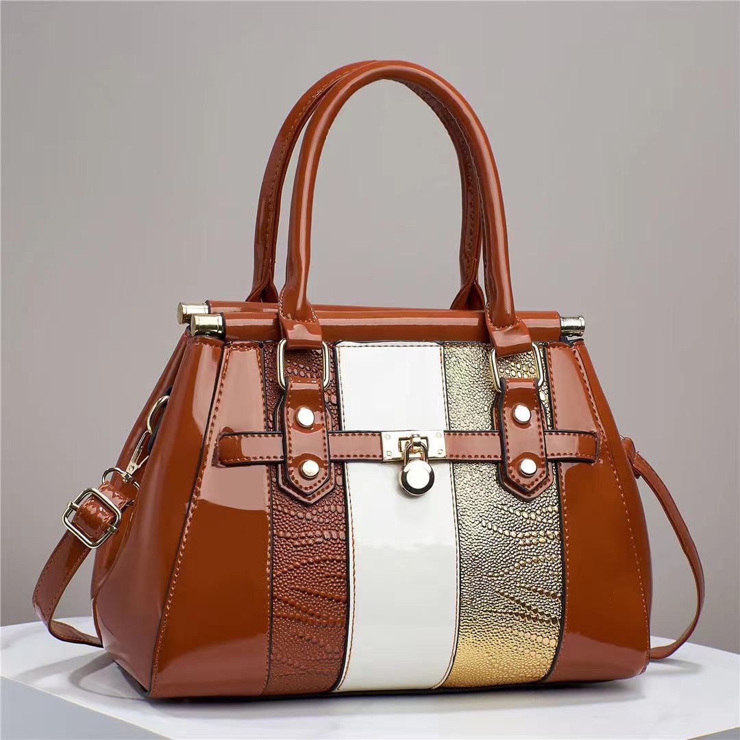 Leather Lizard Pattern Shoulder Bag