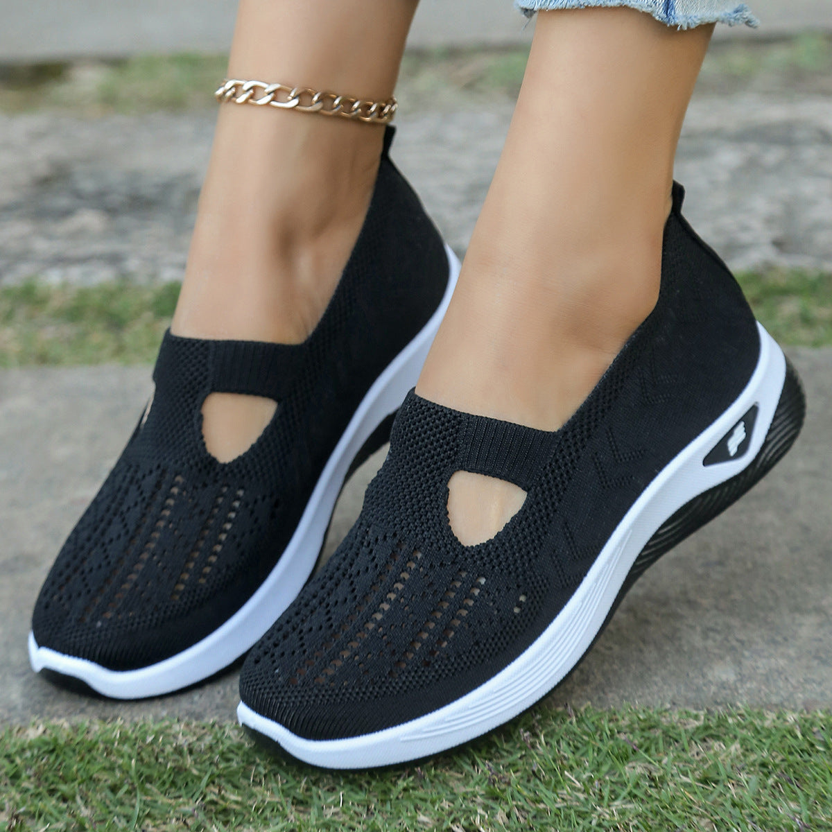 Women’s Casual Soft Breathable Sneakers