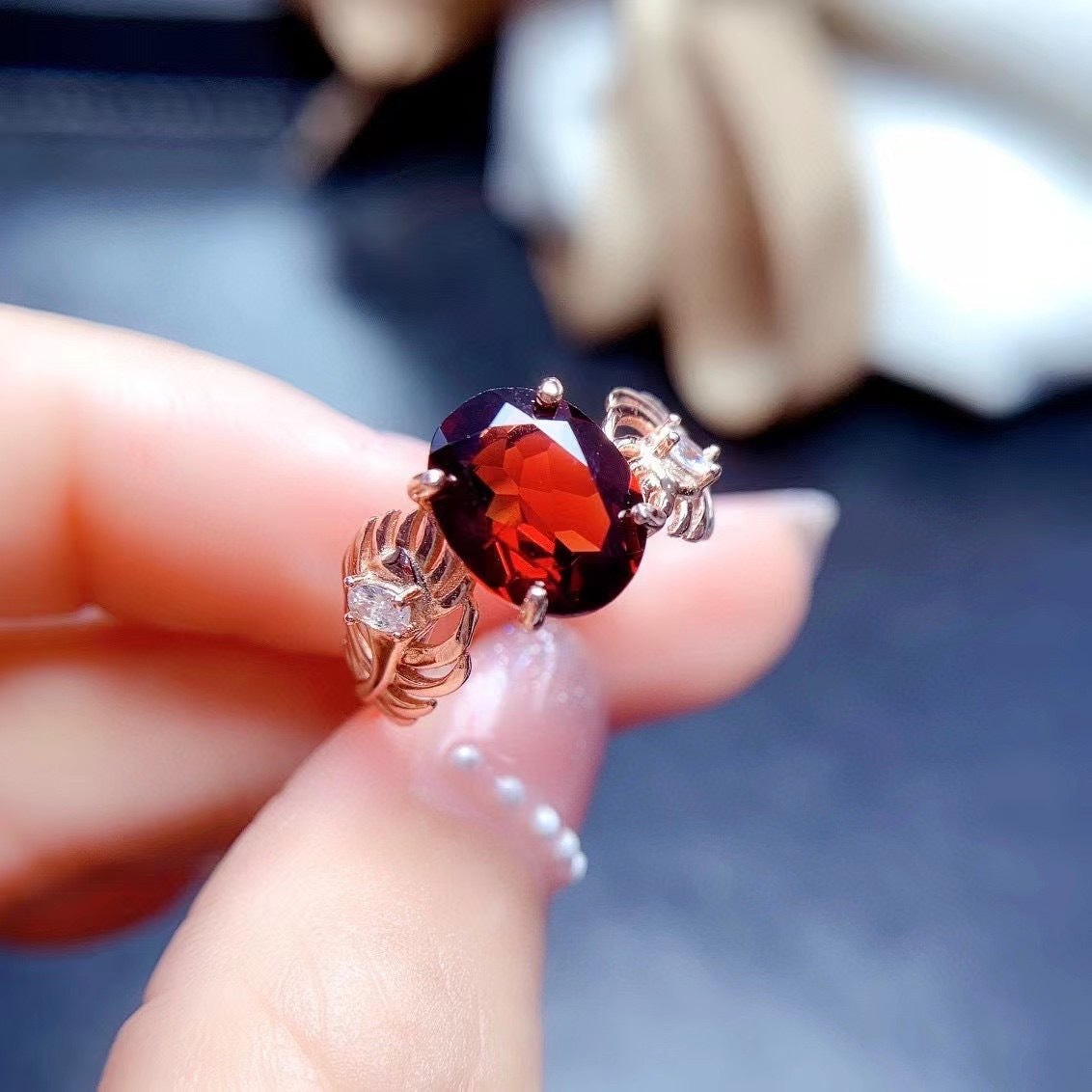 S925 Silver Women’s Garnet Ring