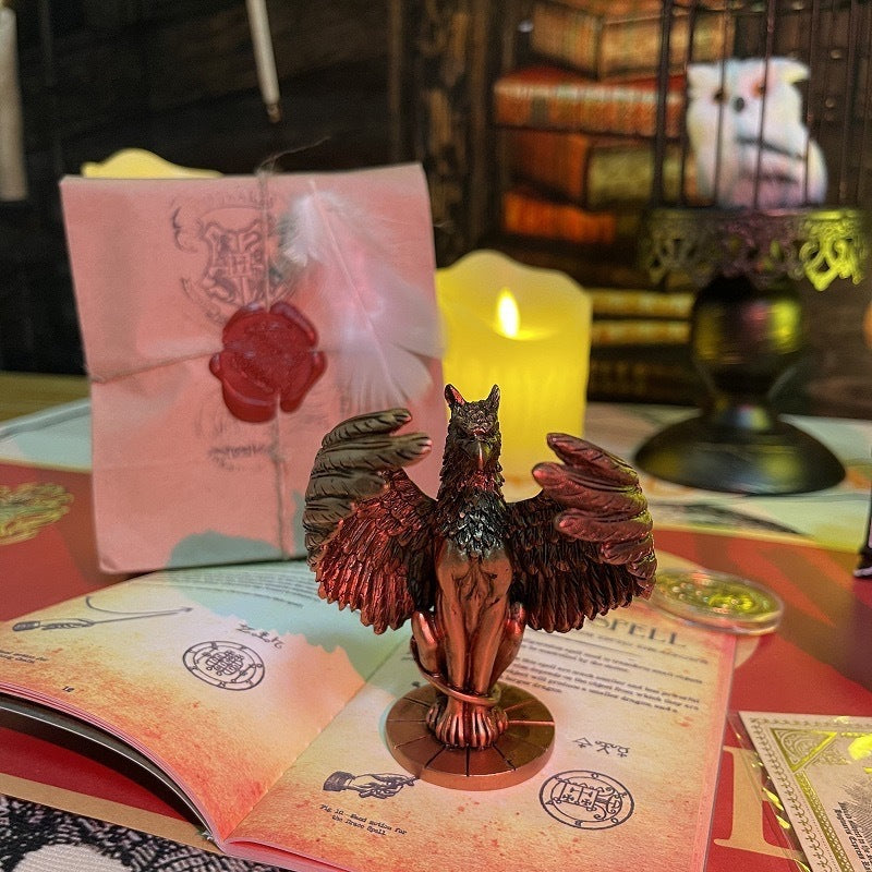 Retro Lion & Eagle Decor
