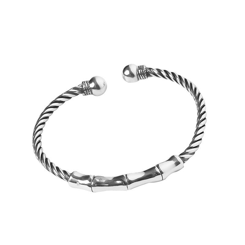 Trendy S925 Silver Bracelet with Unique Style