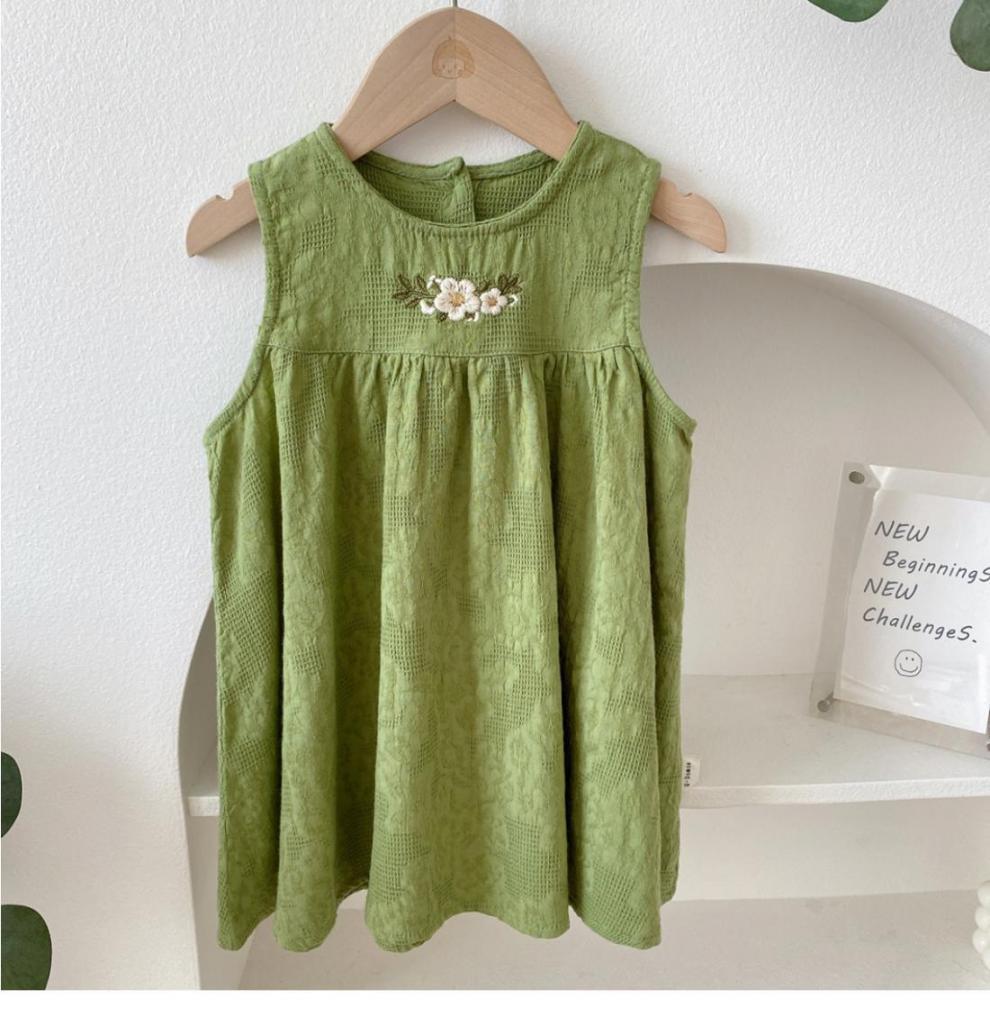 Girls' Sleeveless Embroidered Princess Dress