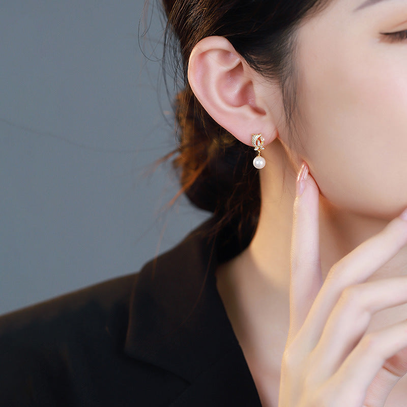 S925 Silver Tulip Pearl Stud Earrings