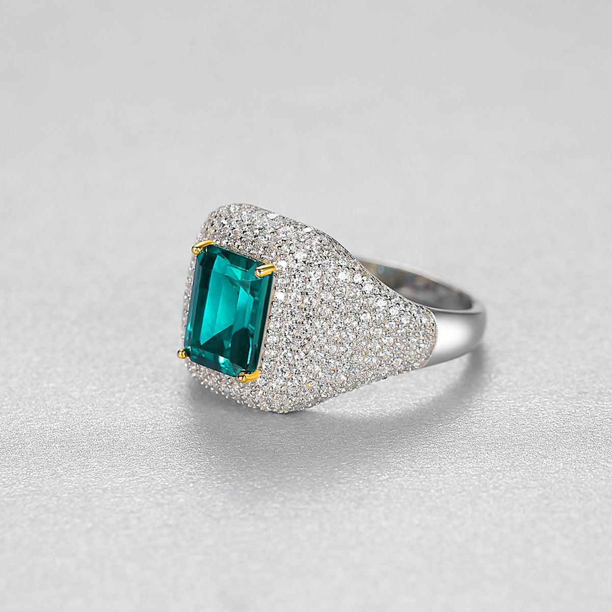 S925 Silver Fashion Emerald Retro Ring