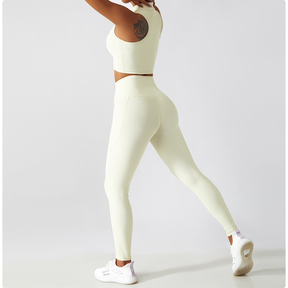 Yoga Suit with Long Sleeves and Zipper