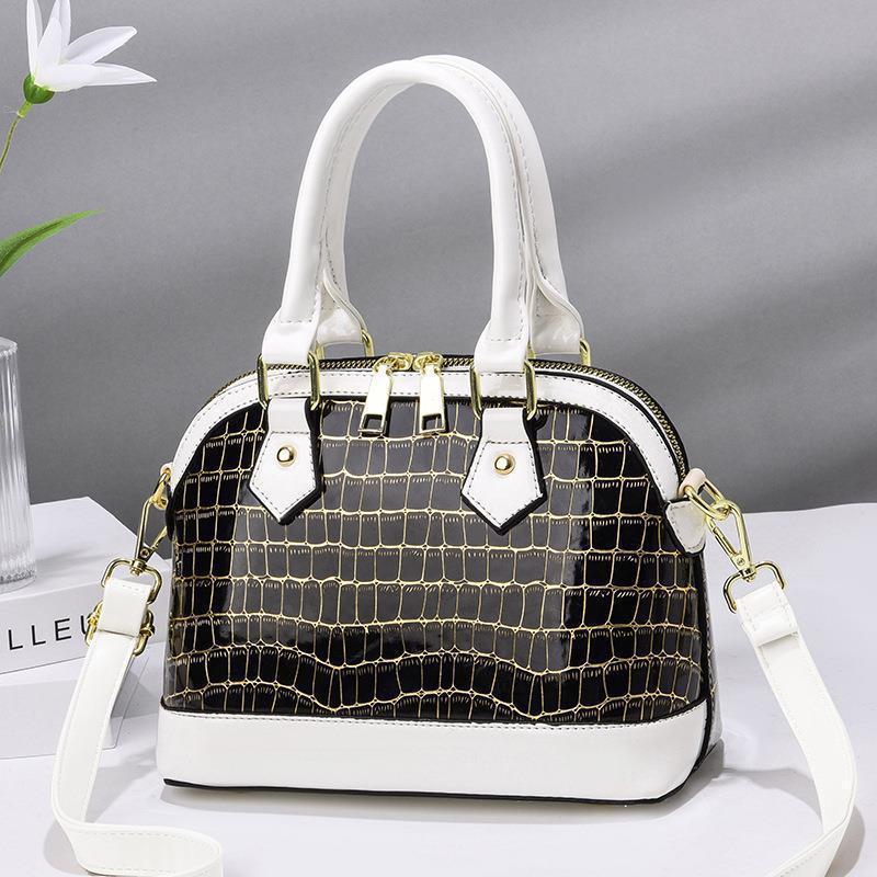 Classic Cowhide Purse