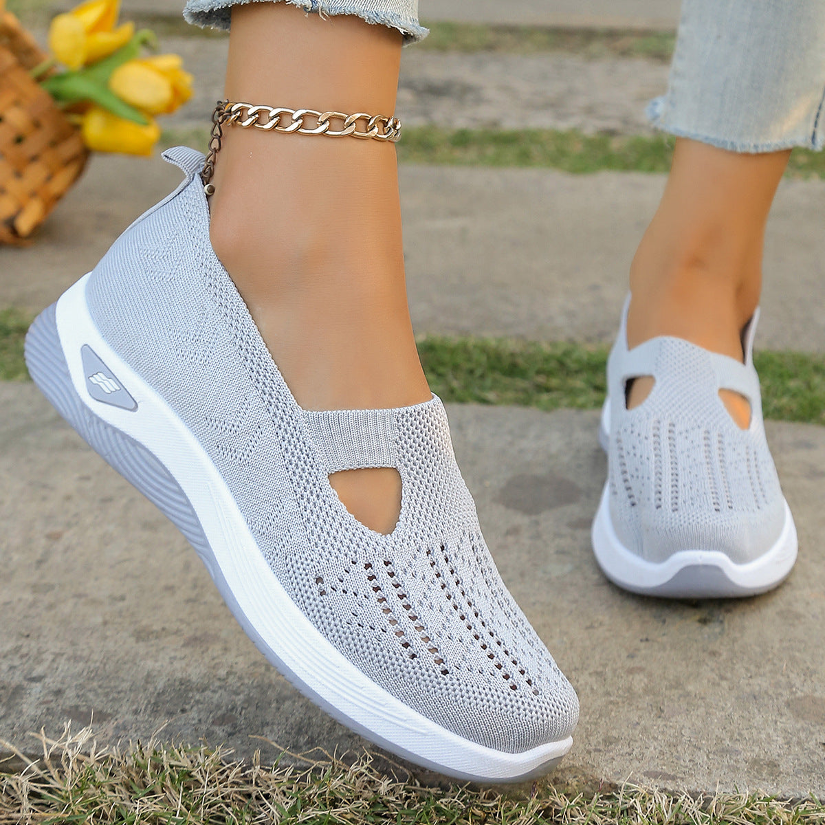 Women’s Casual Soft Breathable Sneakers