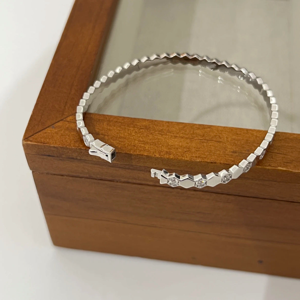 S925 Silver Moissanite Honeycomb Bracelet