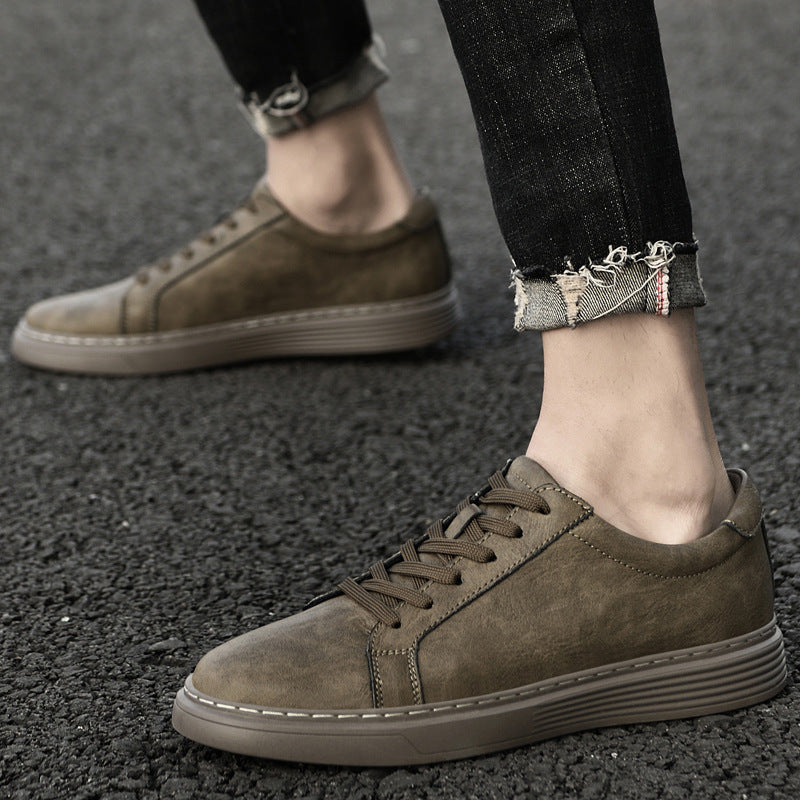 Plus Size Frosted Cowhide Men's Sports Shoes