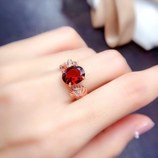S925 Silver Women’s Garnet Ring