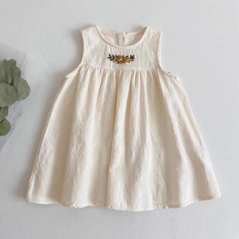 Girls' Sleeveless Embroidered Princess Dress