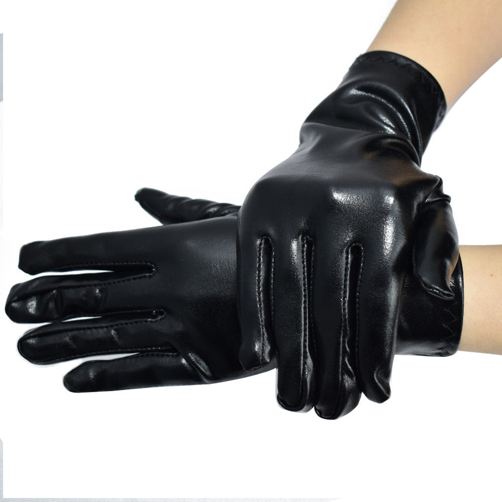 Women’s Short Punk Leather Gloves