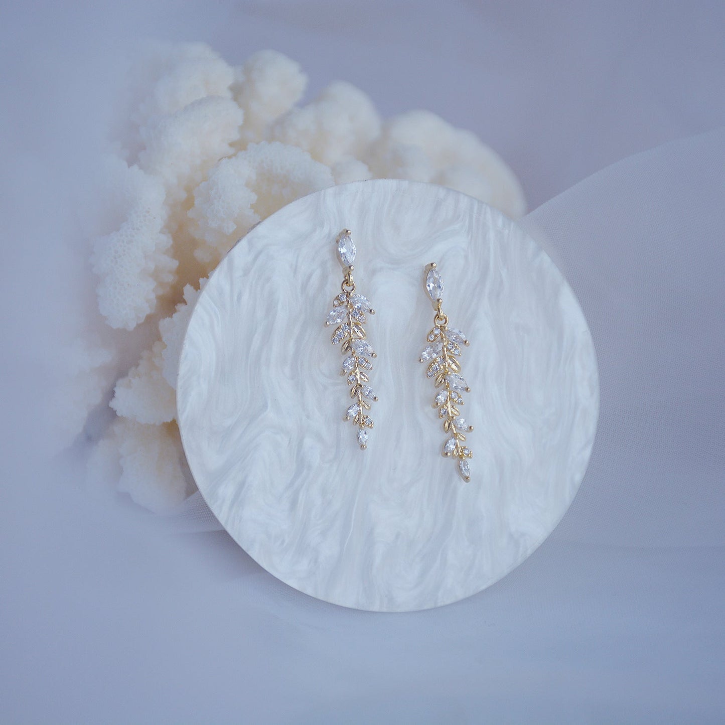 S925 Silver Micro-set Zirconia Leaf Earrings