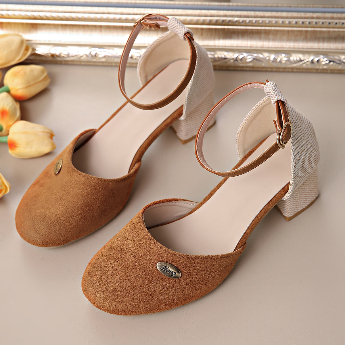 Plus Size Color Block Closed Toe Sandals