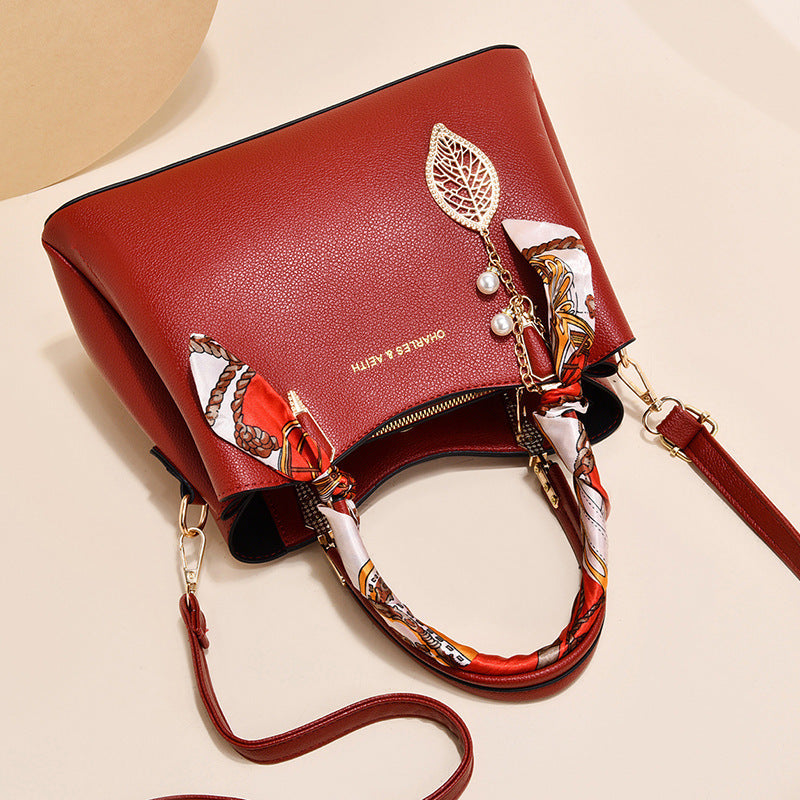 Women's Elegant Shoulder Bag