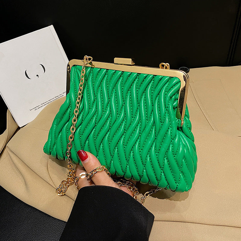 Pleated Chain Shoulder Handbag